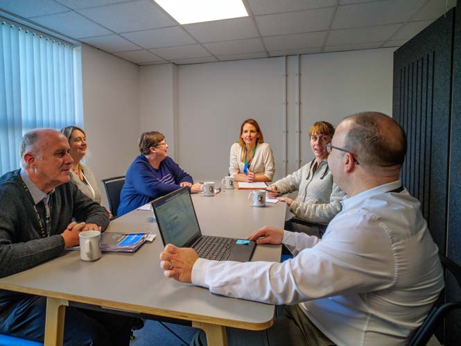 OfficeMeeting1